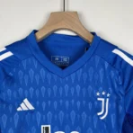 Completino Juventus Bambino portiere blu 2023/24 - immagine 2