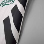 Maglia Liverpool Away 93-95 Vintage - immagine 6