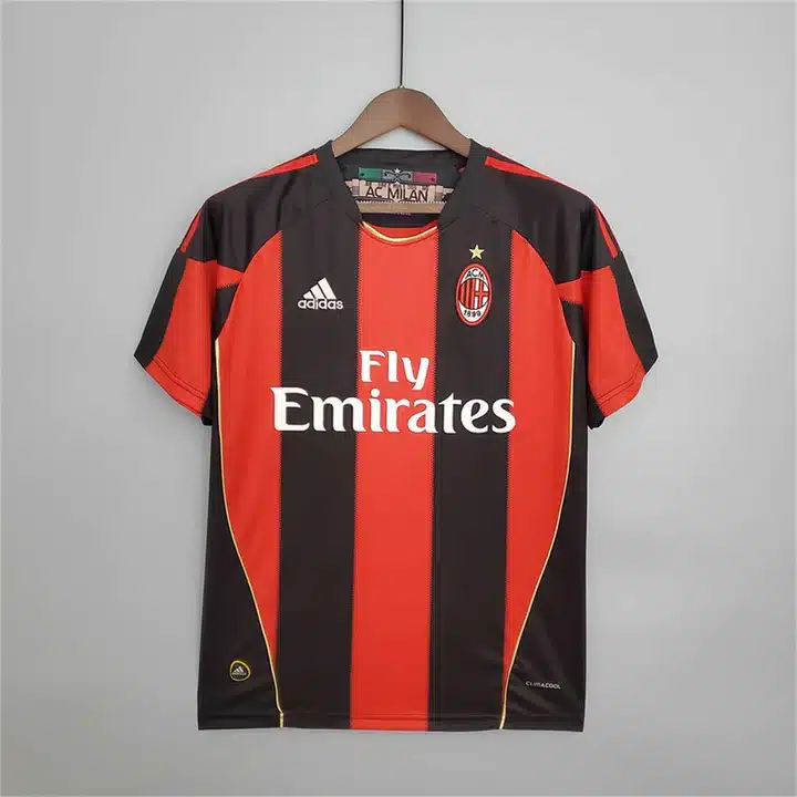 Maglia-Milan-Home-201011.webp Maglia Milan Home 2010-11
