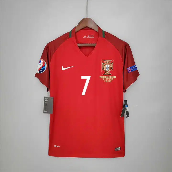 Maglia-Portogallo-2016-Home.webp Maglia Portogallo 2016 Home