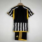 Completino Juventus Bambino 23/24 - immagine 3