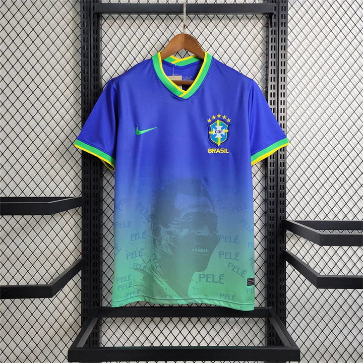maglia-Brasile-commemorativa-Pele.webp Maglia Brasile commemorativa Pelè